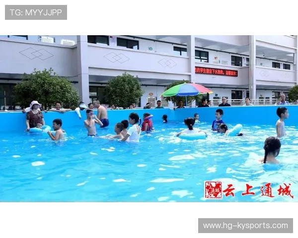 游泳训练营推出线上技术库与线下实践结合模式，线上游泳比赛
